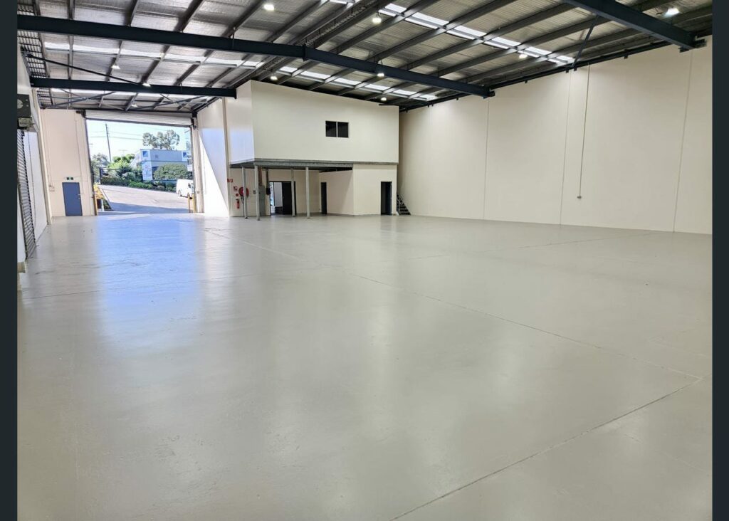 Unit 2/30-32 Artisan Road, SEVEN HILLS NSW 2147 Image